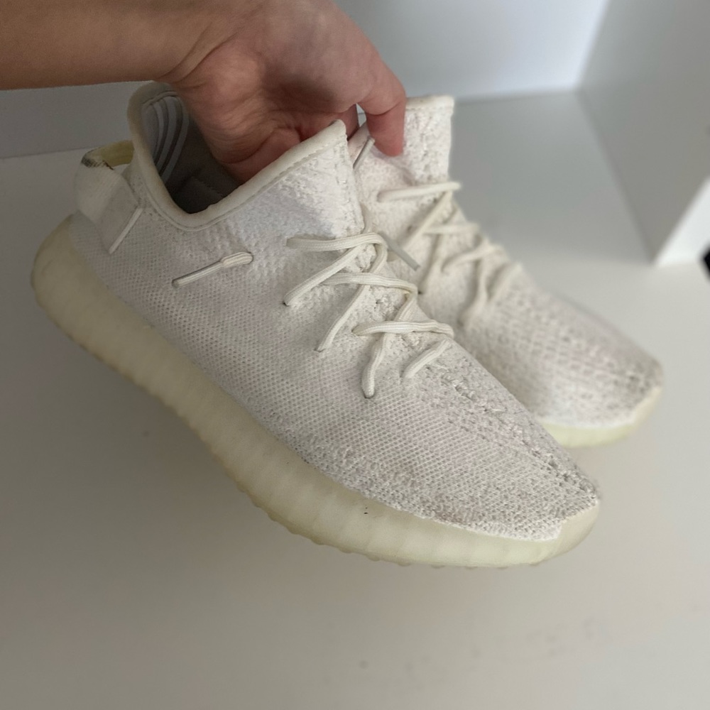 Yeezy Boost 350 Triple White
